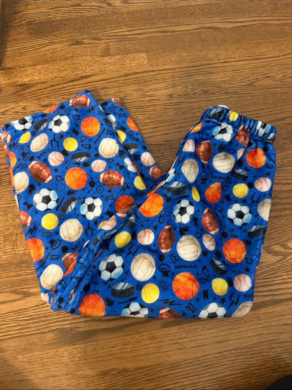 NWT Macaron the Cozy Blue Sports Print Fleece Pajama Pants Size Medium